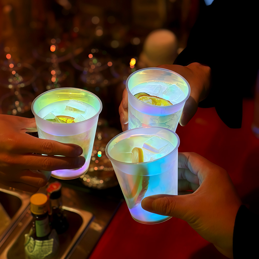 10pcs LED Glow in The Dark Cup - огляд і ціна Glow In The Dark Party Glasses